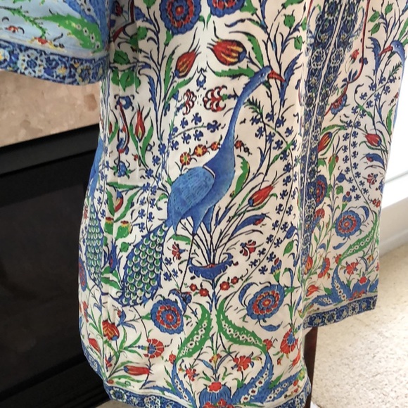 Beautiful Silk Sundance Top - Picture 3 of 11